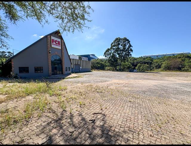 4,490M² WAREHOUSE TO LET IN WESTMEAD